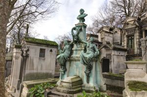 cemetery paris 4 sm.jpg